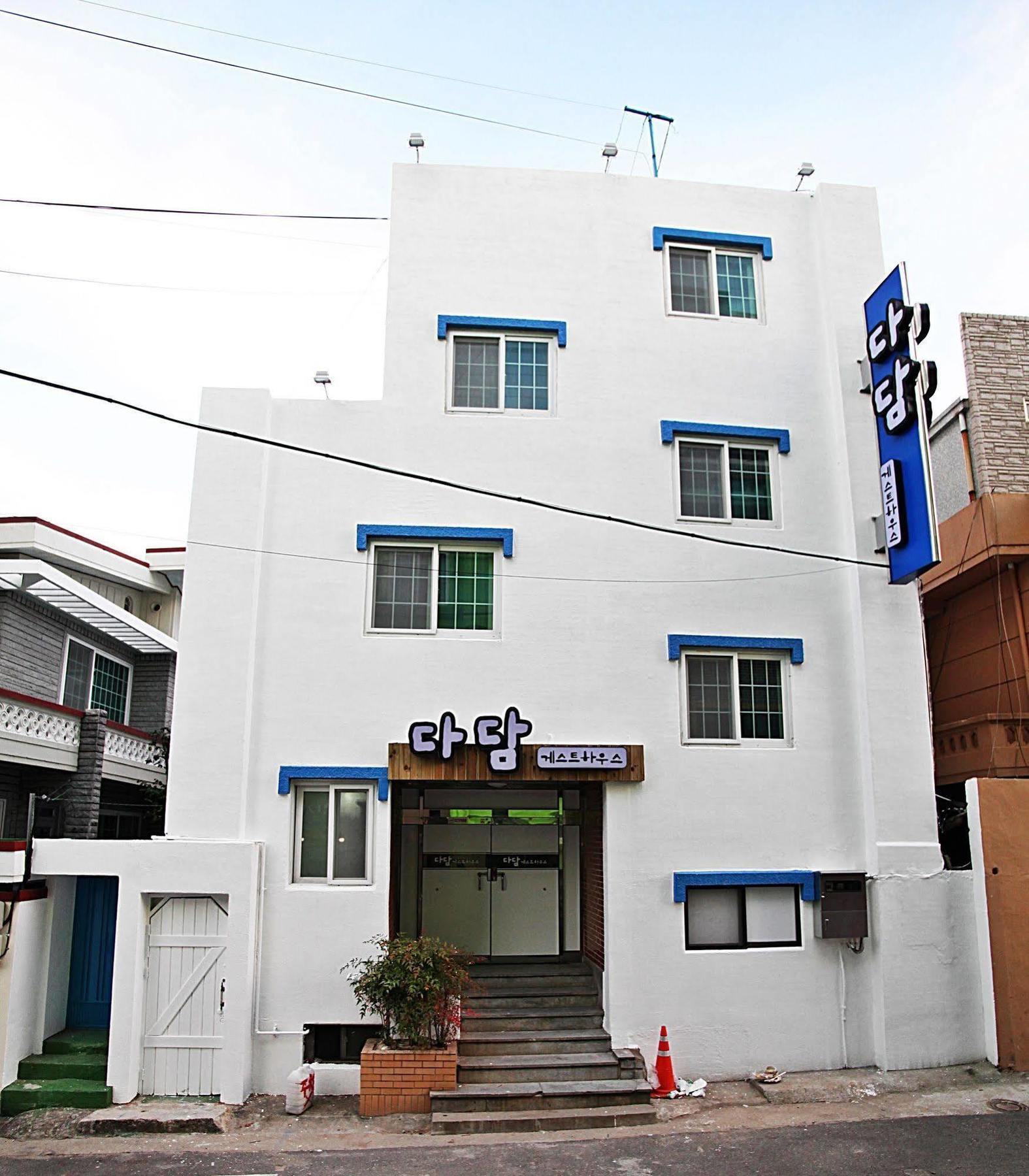 Dadam Guesthouse ยอซู ภายนอก รูปภาพ